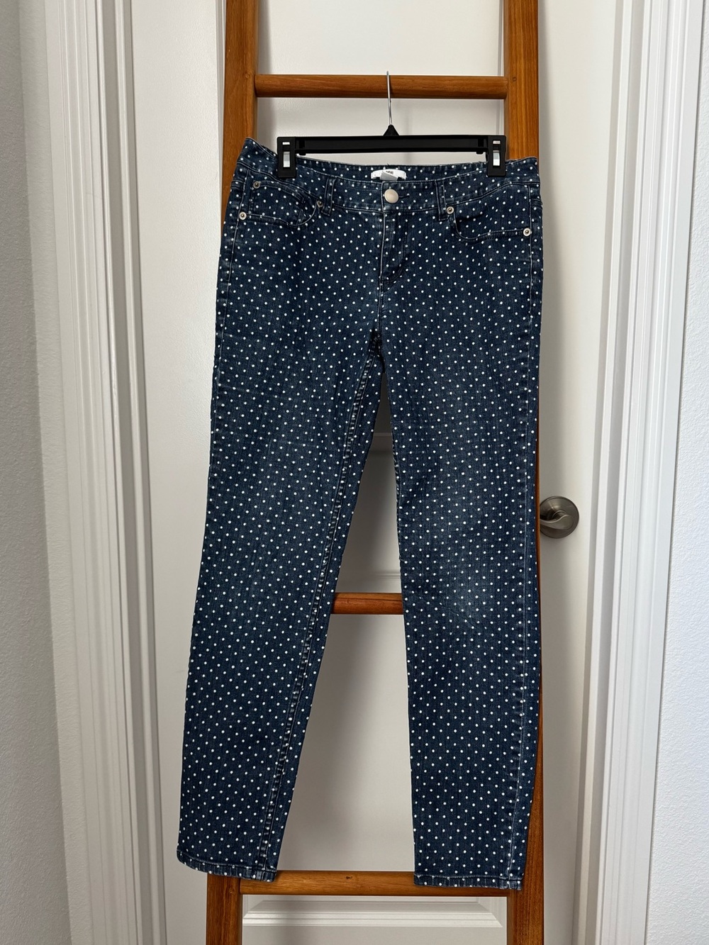Bar III Womens Size 8 Pockets Polka Dot Blue White Skinny Straight Denim Jeans